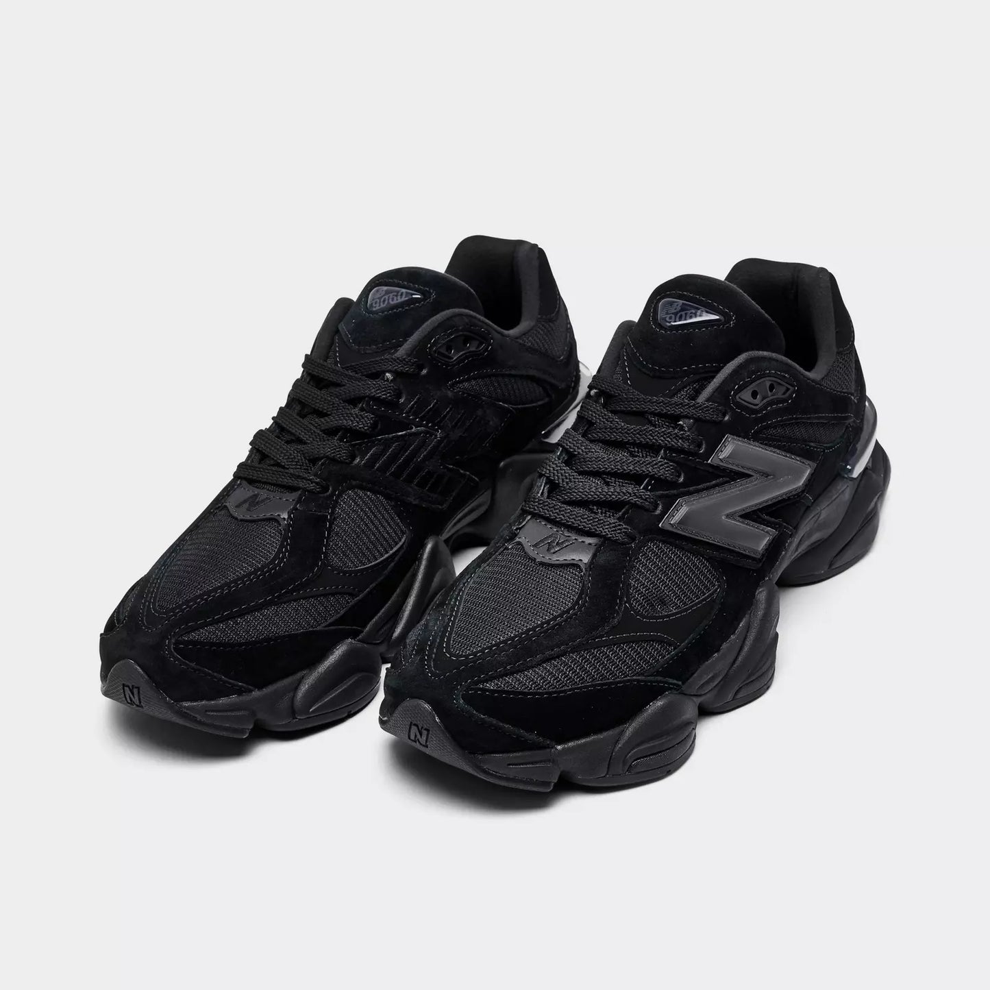 9060 Black Cat